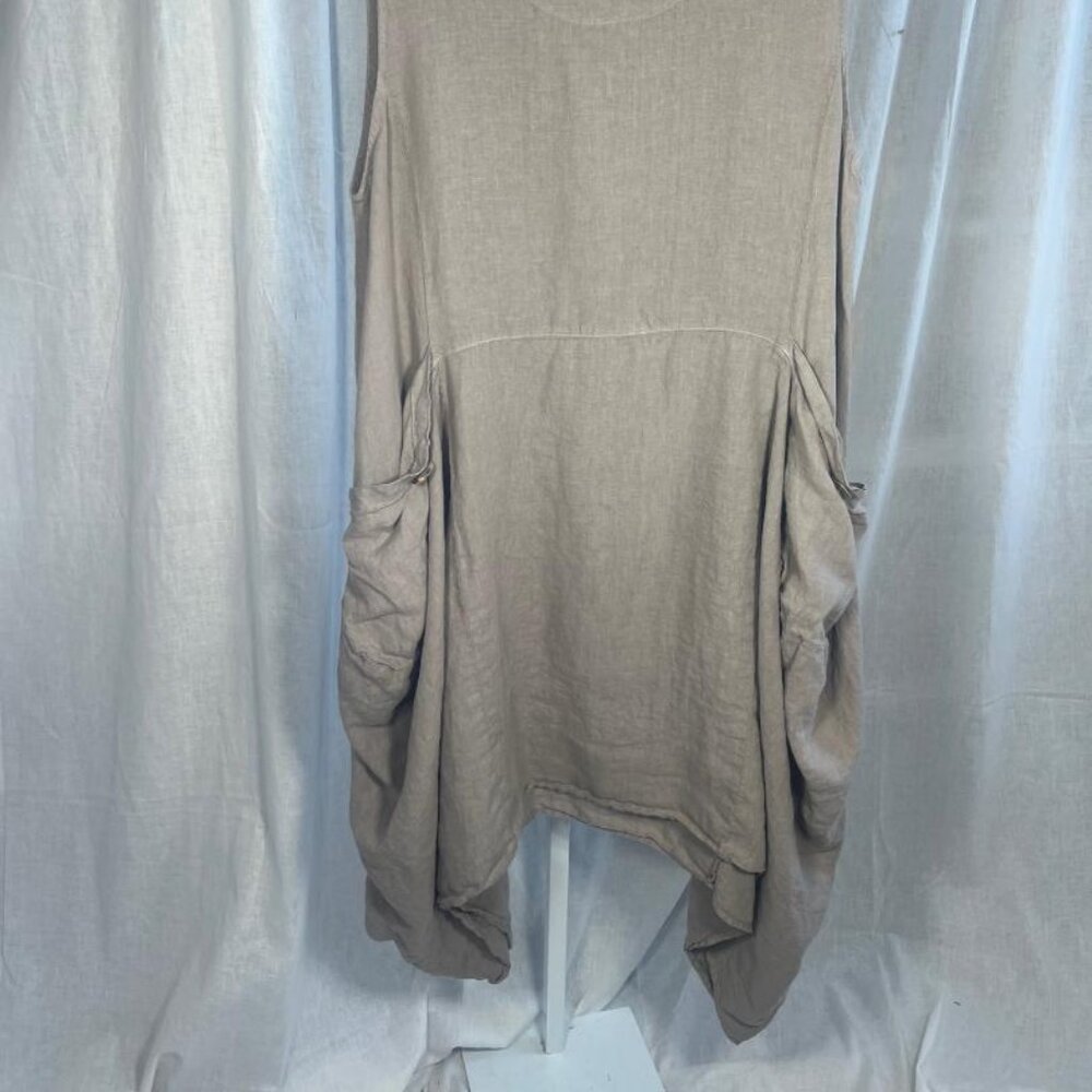 Match Point Oversized Linen Dress in Taupe - Size XL - Picture 2 of 9